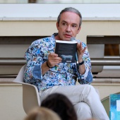 Carlos Briones, Leeinfluencers