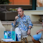 Carlos Briones, Leeinfluencers