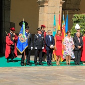 Medalla de Oro de la ciudad y Corbatines de Honor