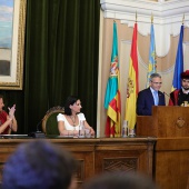 Medalla de Oro de la ciudad y Corbatines de Honor