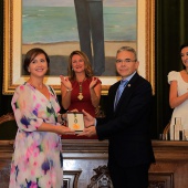 Medalla de Oro de la ciudad y Corbatines de Honor