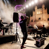 40 aniversario Jacaranda