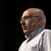 Dr. Arturo Goicochea