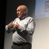 Dr. Arturo Goicochea