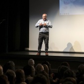 Dr. Arturo Goicochea