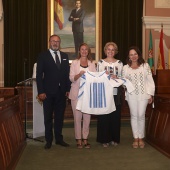 Día Universal de la Blusa Rumana