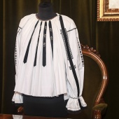 Día Universal de la Blusa Rumana