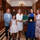 Entrega aderezos oficiales