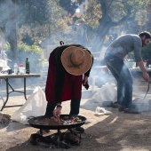 Paella amb Pilotes de Nadal