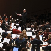 Agora Lledó International School