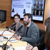 Dircom CVM y adComunica