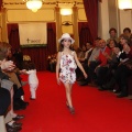 desfile contra el cancer. Monnalisa