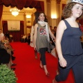 desfile contra el cancer. Monnalisa