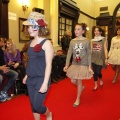 desfile contra el cancer. Monnalisa