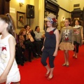 desfile contra el cancer. Monnalisa