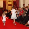 desfile contra el cancer. Monnalisa