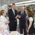 Castellón,  Alberto Fabra en las instalaciones de Dolores Cortés