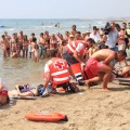 Castellón, simulacro salvamento Cruz Roja, playa de la Almadraba, Benicàssim