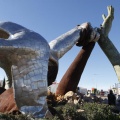 Castellón, escultura de Ripollés Homenaje a LA PAZ